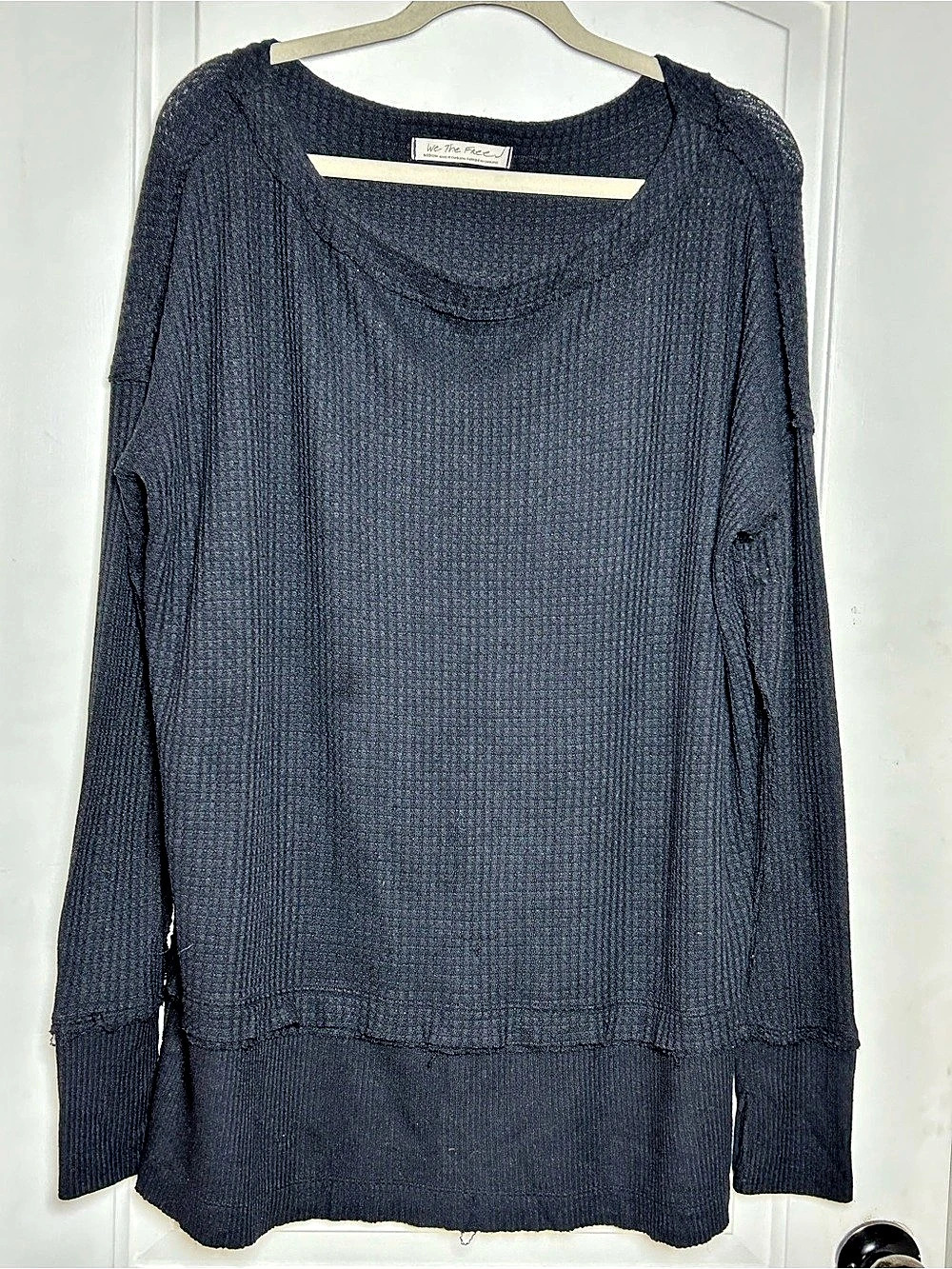 We The Free Black Waffle-knit Long-sleeve Thermal Top Oversized Raw-edge Medium